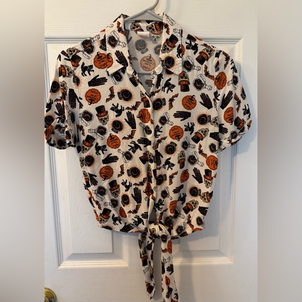 Spirit Halloween Motif Button Shirt in Cream, Orange & Black
